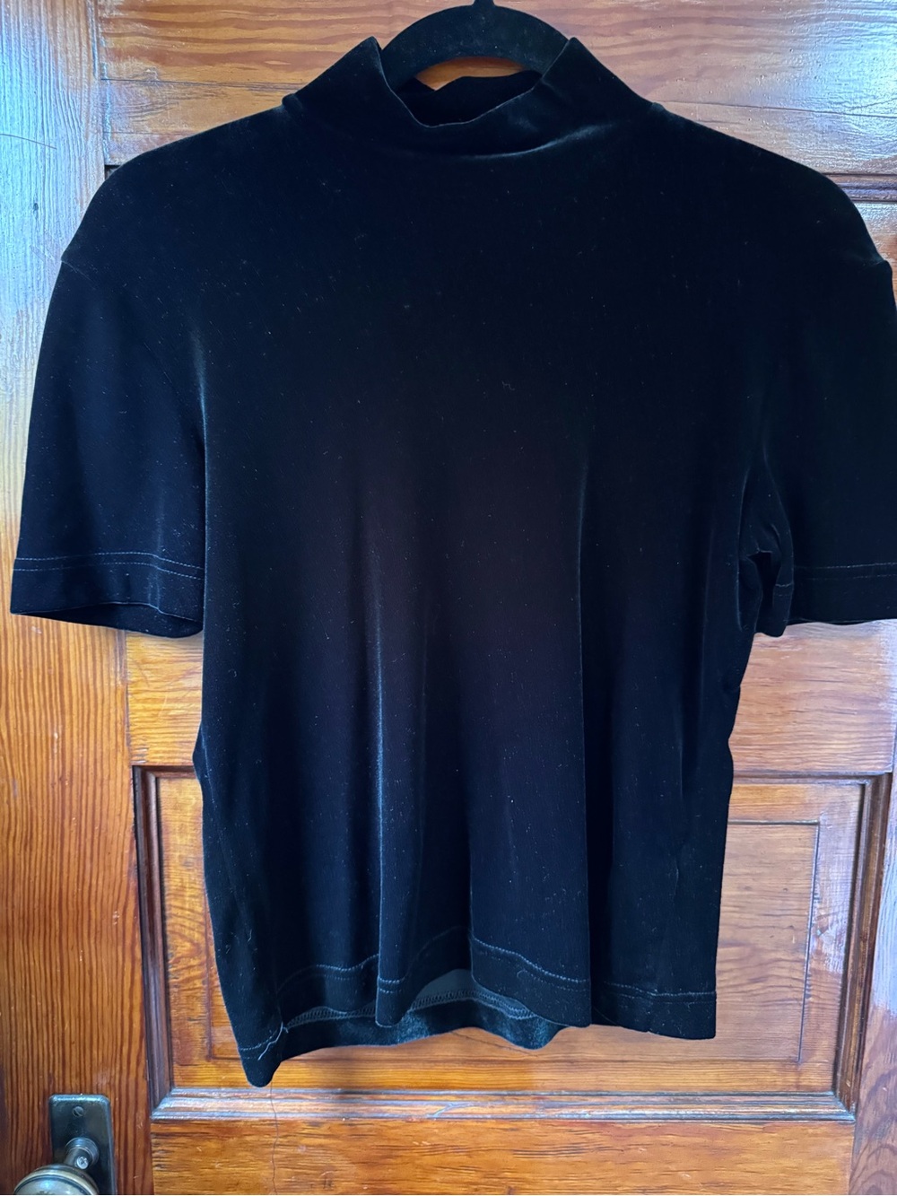 Dana Buchman Vintage Velvet Mock Neck Top Black Small